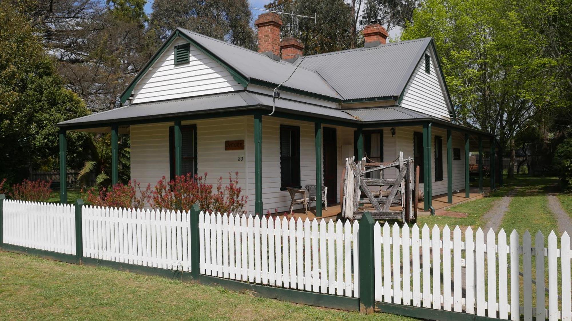 Lynden Cottage - Built 1884 In The Heart Of Town Trentham Exteriér fotografie